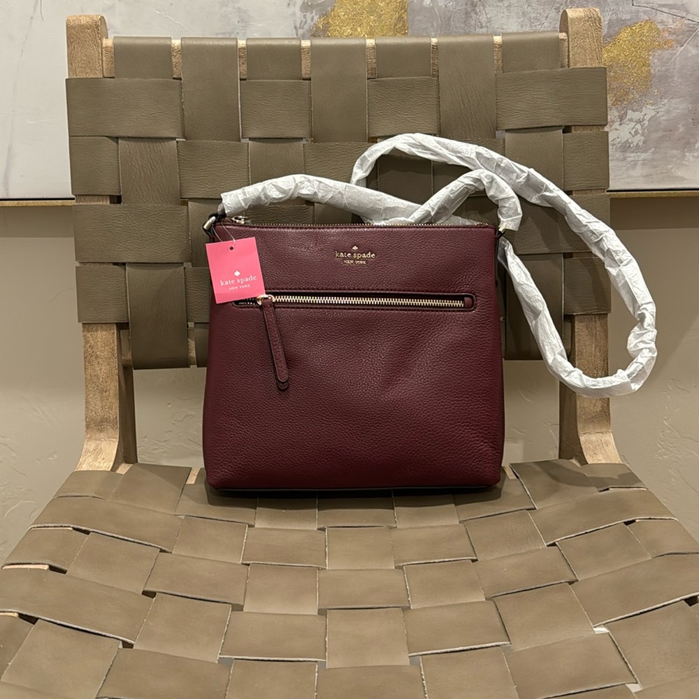 Kate Spade Jackson top zip Crossbody cherrywood color all leather